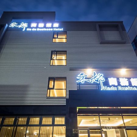 Hedu Hotel Pejkang Kültér fotó