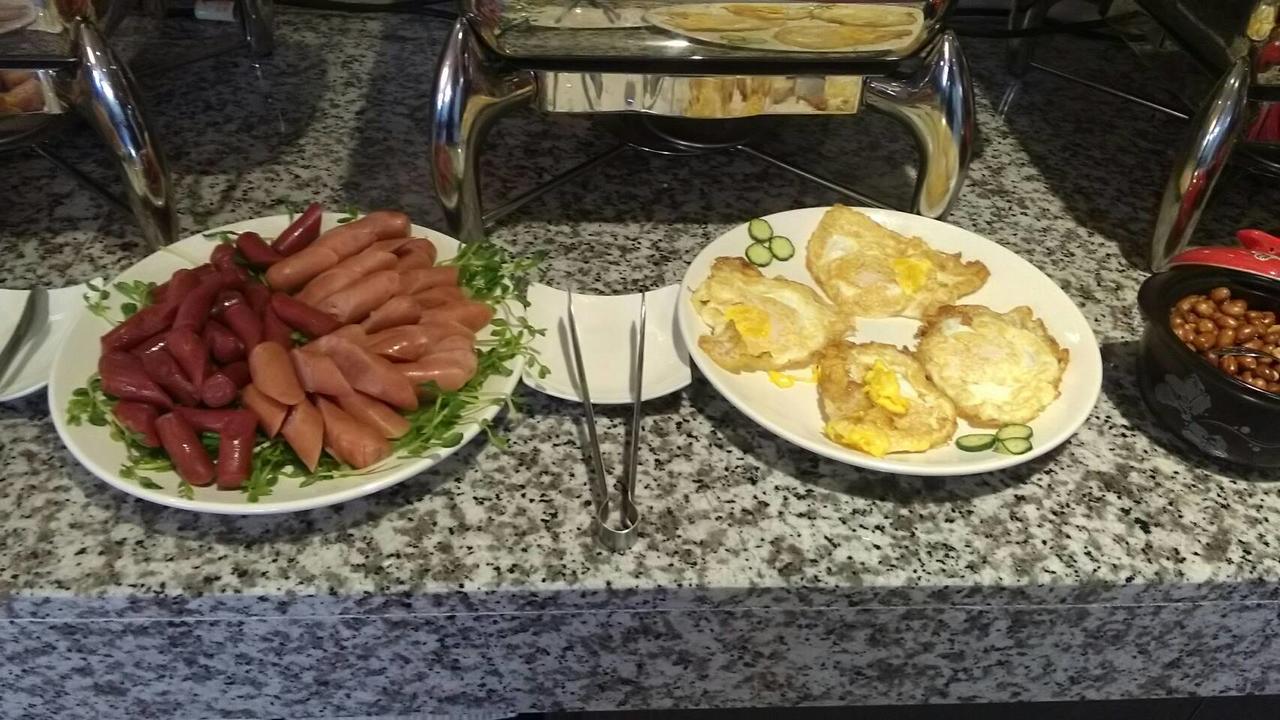 Hedu Hotel Pejkang Kültér fotó